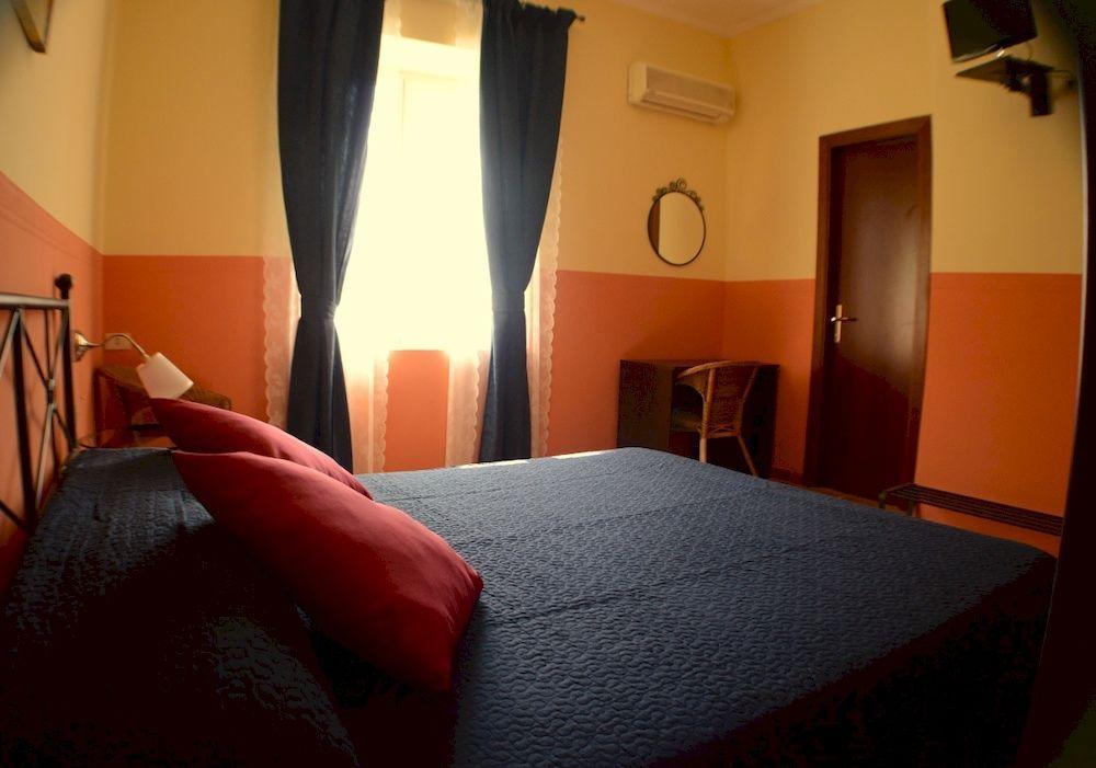 L'Incanto Guesthouse ローマ エクステリア 写真