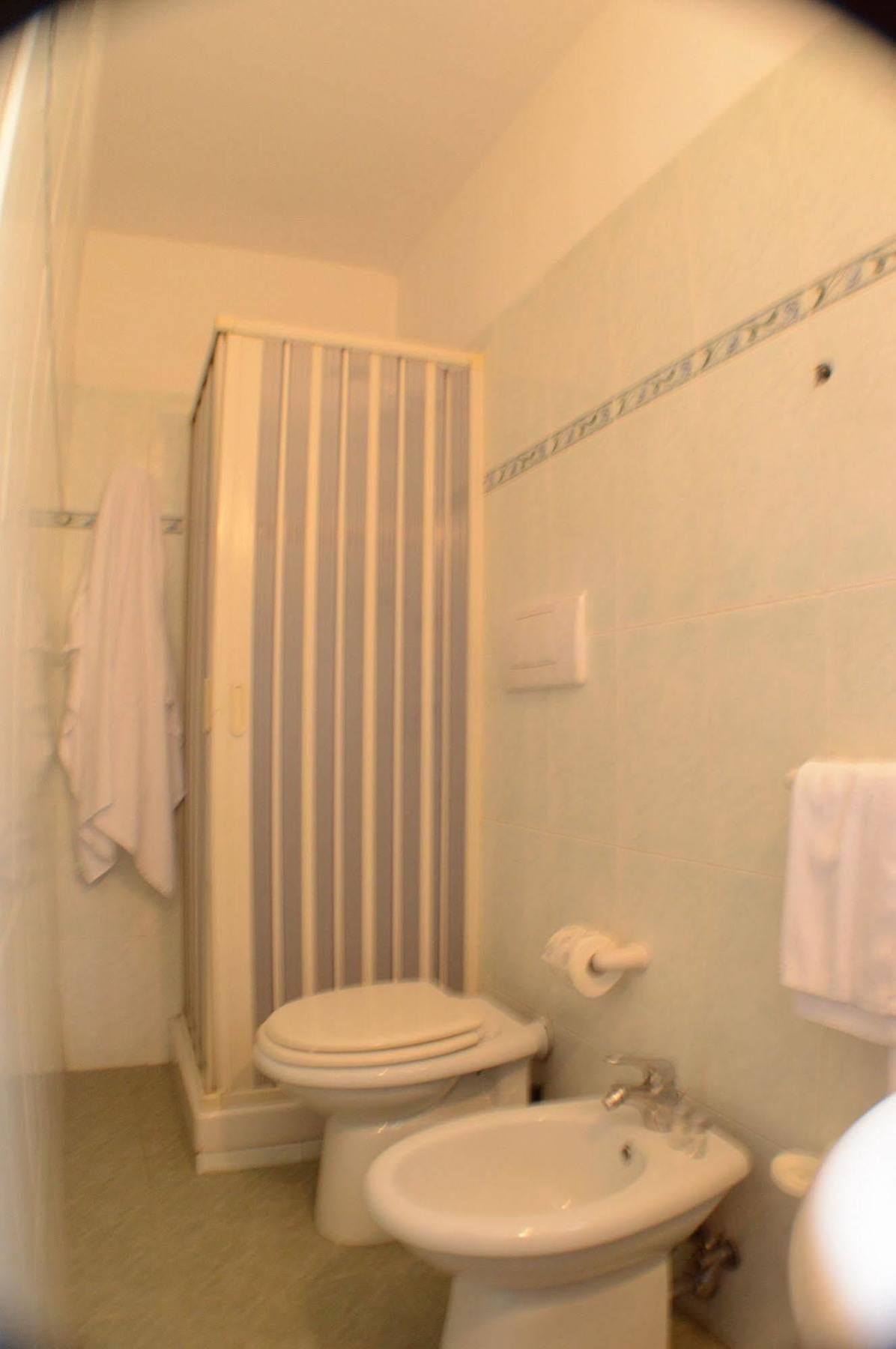 L'Incanto Guesthouse ローマ エクステリア 写真