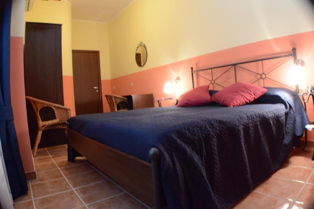 L'Incanto Guesthouse ローマ エクステリア 写真